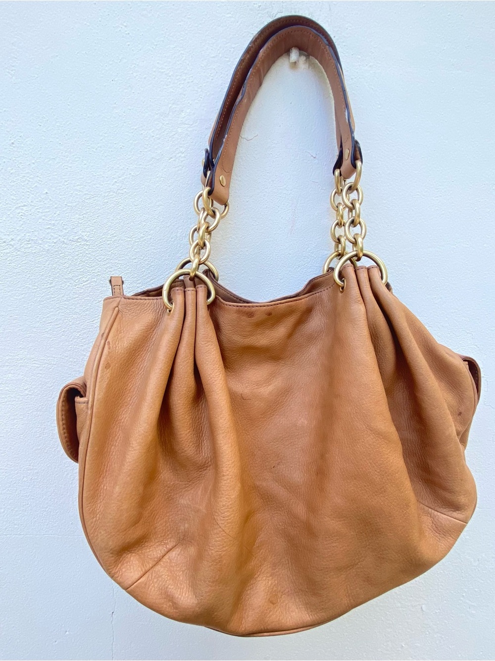 Y2K Juicy Couture Tan Genuine Leather & Gold Hardware Shoulder Bag - Picture 7 of 12